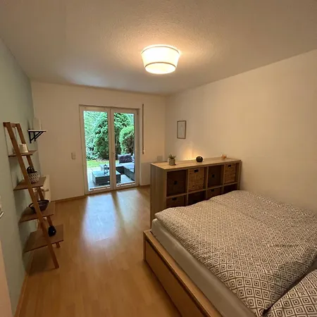 Stilvolle Im Gruenen Mit Wohlfuehlcharakter *